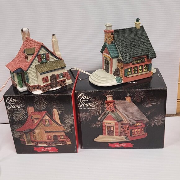Santa's Best Our Town Porcelain First Edition Set 2 Lighted 1993  Village Houses - Picture 1 of 6